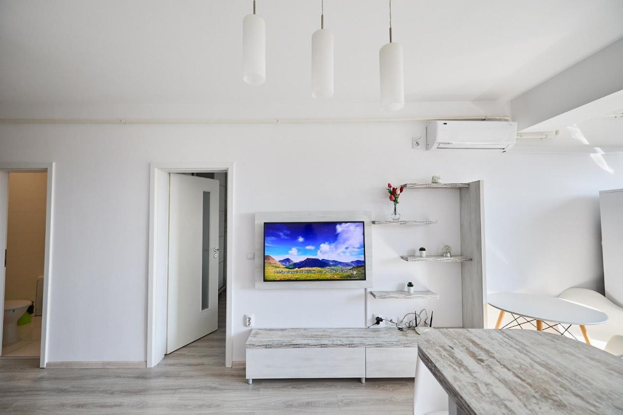 Alessandro Home 9 Luxury Centru Palas Mall Iasi Moldovei 30 Exterior photo